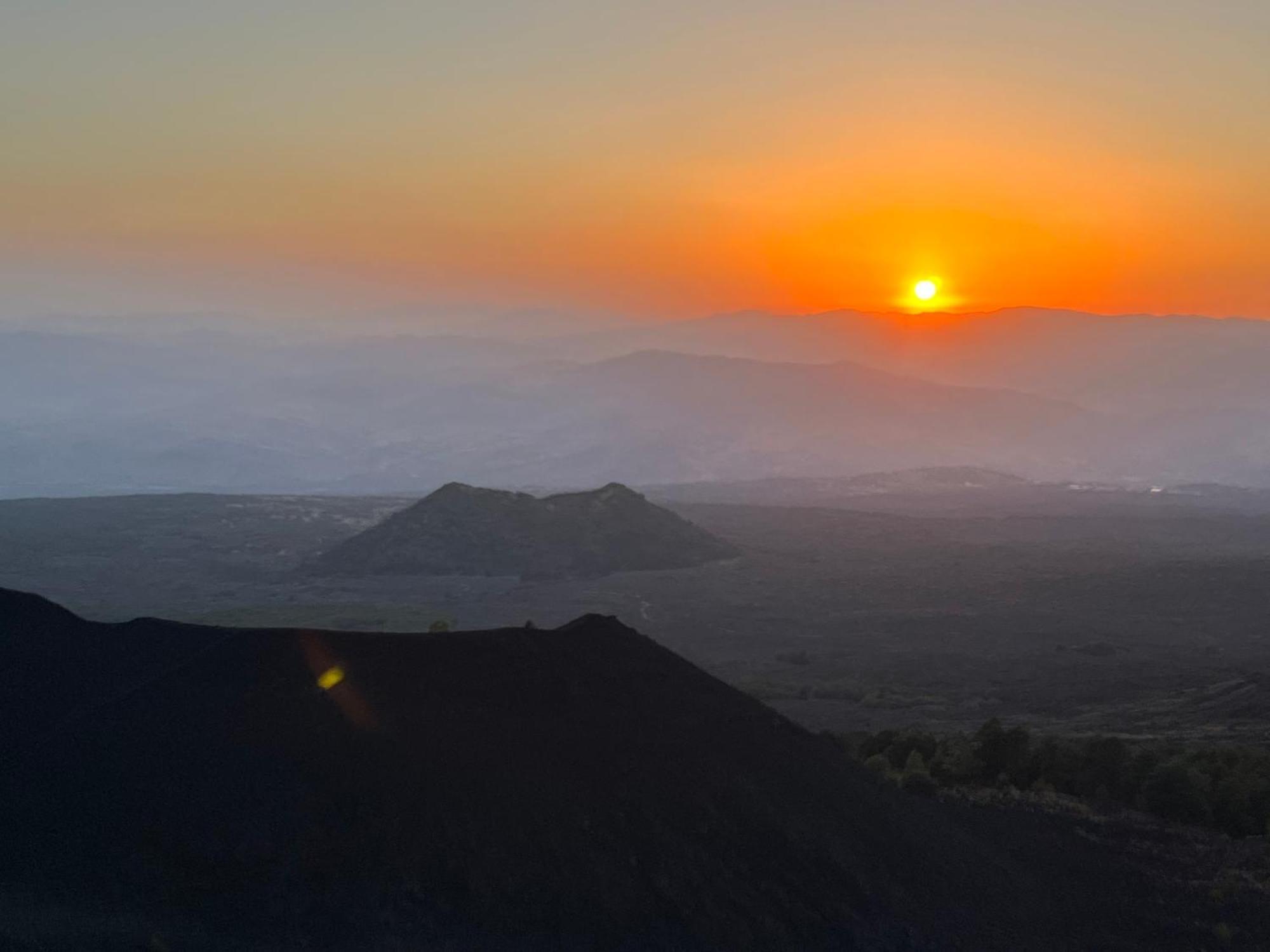 Etna Vibes Home Aeroporto di Catania Fontana Rossa Esterno foto